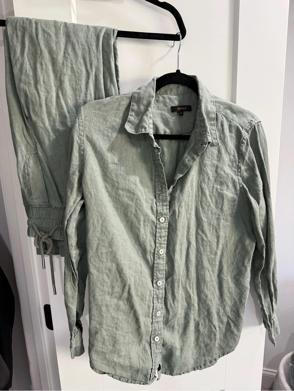 Quince Women’s Linen Pants in Sage Green